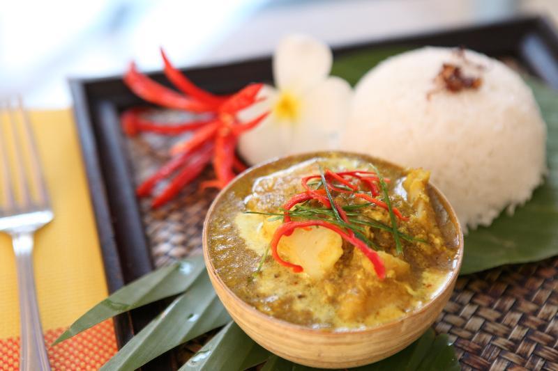 The Frangipani Living Arts Hotel And Spa Phnom Penh Dış mekan fotoğraf